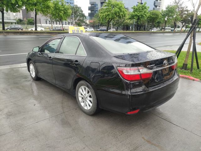 TOYOTA豐田 CAMRY  第7張相片