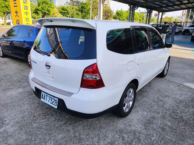 NISSAN日產 LIVINA  第2張相片