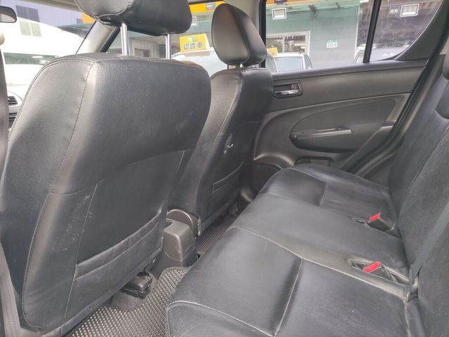 SUZUKI鈴木 SWIFT  第7張相片