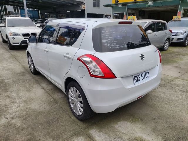 SUZUKI鈴木 SWIFT  第9張相片
