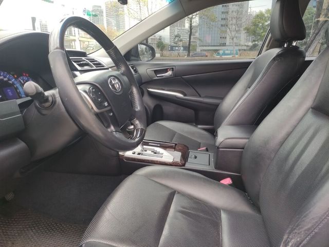 TOYOTA豐田 CAMRY HYBRID  第7張相片