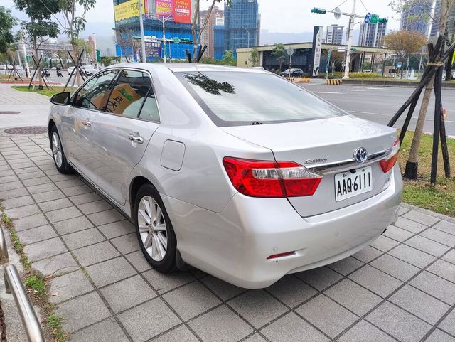 TOYOTA豐田 CAMRY HYBRID  第8張相片