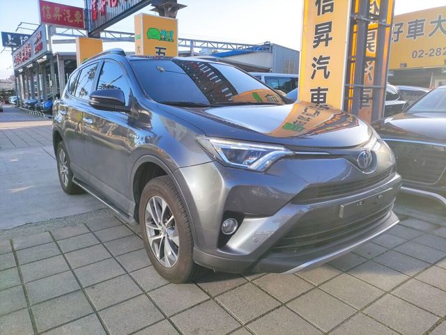 TOYOTA豐田 RAV4  第13張相片