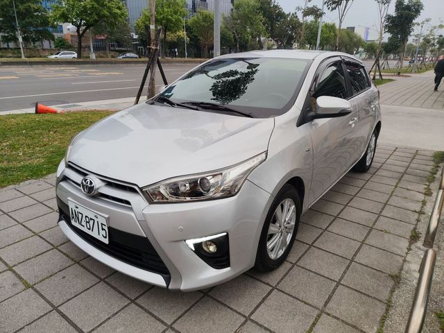 TOYOTA豐田 YARIS  第1張相片