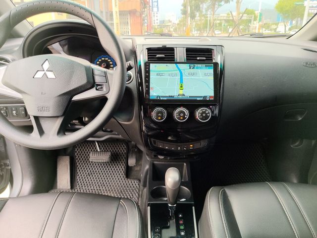 MITSUBISHI三菱 COLT PLUS  第5張相片