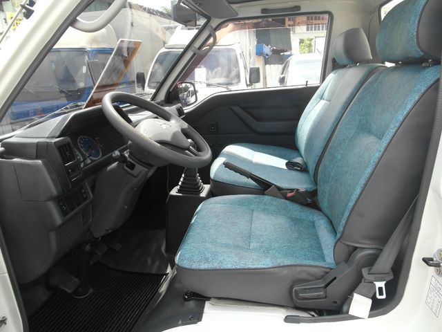 MITSUBISHI三菱 DELICA  第5張相片