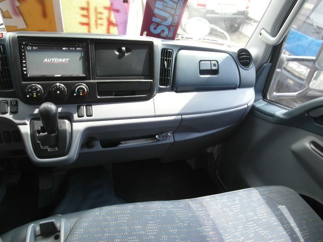 MITSUBISHI三菱 CANTER  第11張相片