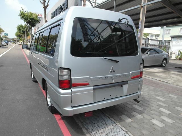MITSUBISHI三菱 DELICA  第2張相片