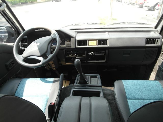 MITSUBISHI三菱 DELICA  第10張相片