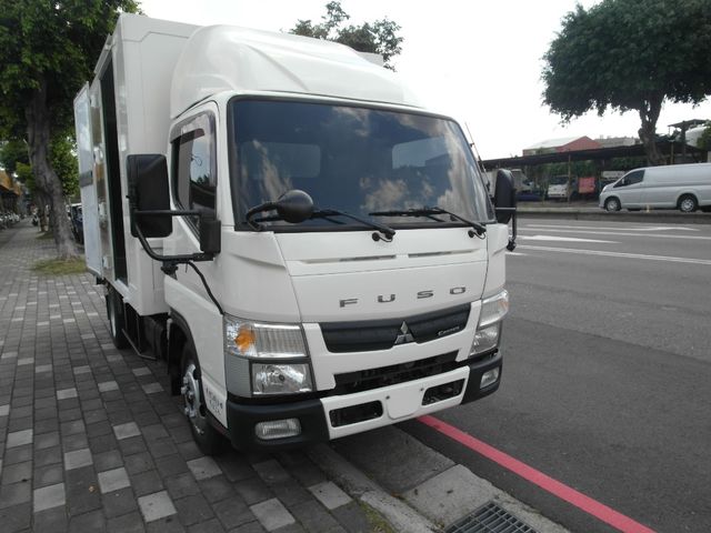 MITSUBISHI三菱 CANTER  第3張相片