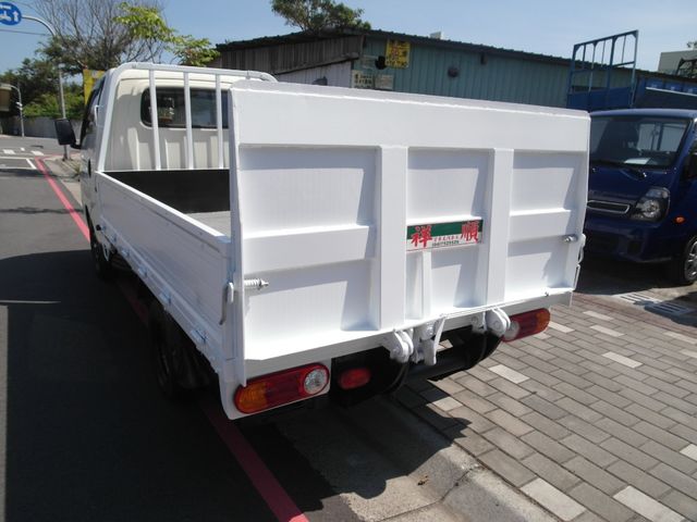 HYUNDAI現代 PORTER  第2張相片