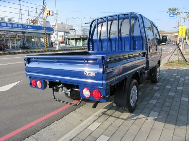 KIA起亞 KAON  第3張相片