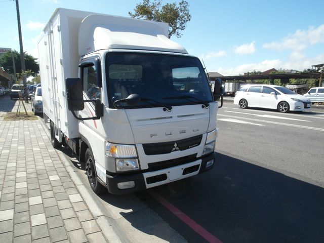 MITSUBISHI三菱 CANTER  第3張相片