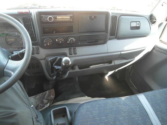 MITSUBISHI三菱 CANTER  第12張相片