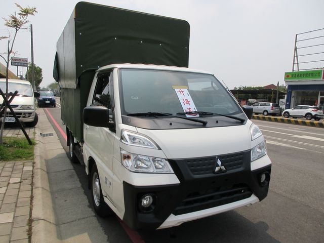 MITSUBISHI三菱 DELICA  第3張相片