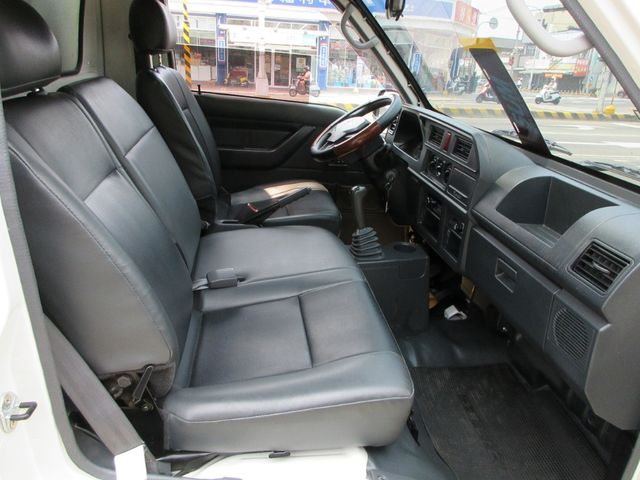 MITSUBISHI三菱 DELICA  第6張相片