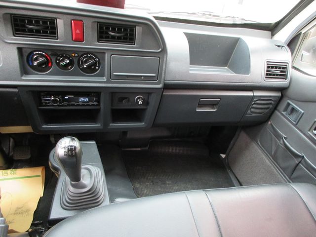 MITSUBISHI三菱 DELICA  第10張相片