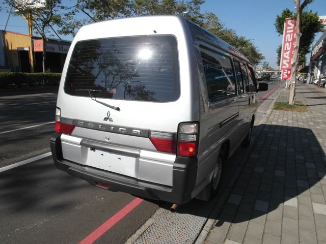 MITSUBISHI三菱 DELICA  第2張相片