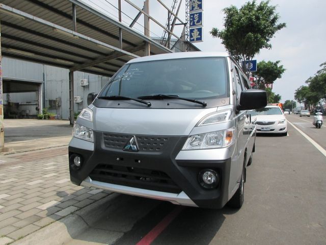 MITSUBISHI三菱 DELICA  第1張相片