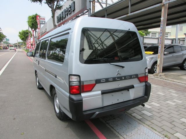 MITSUBISHI三菱 DELICA  第4張相片