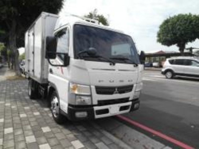 MITSUBISHI三菱 CANTER  第3張相片