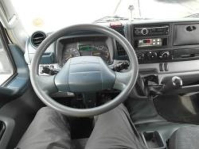 MITSUBISHI三菱 CANTER  第13張相片