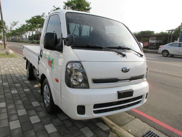 KIA起亞 KAON  第3張相片
