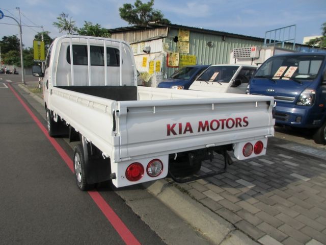 KIA起亞 KAON  第4張相片
