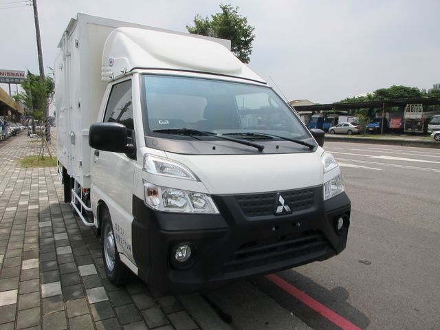 MITSUBISHI三菱 DELICA  第3張相片