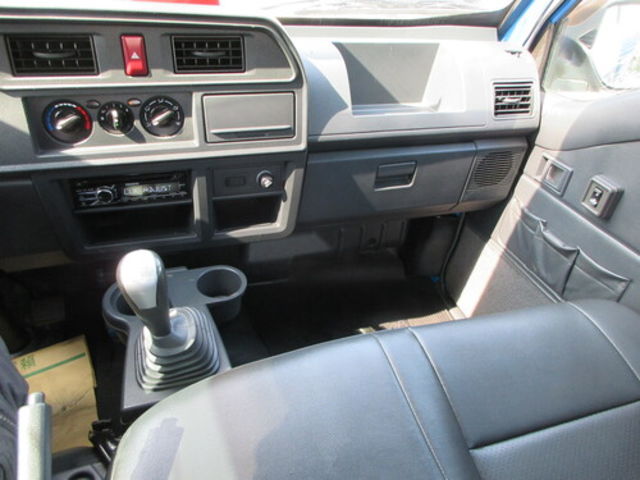MITSUBISHI三菱 DELICA  第9張相片
