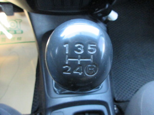 TOYOTA豐田 INNOVA  第14張相片