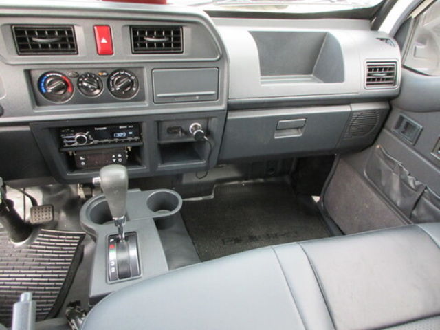 MITSUBISHI三菱 DELICA  第11張相片