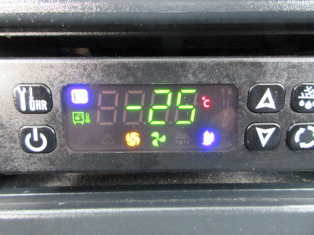 MITSUBISHI三菱 DELICA  第13張相片