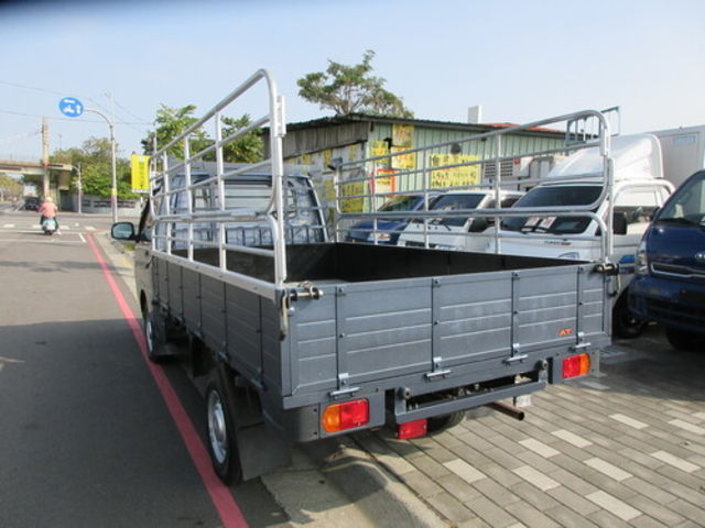 MITSUBISHI三菱 DELICA  第4張相片