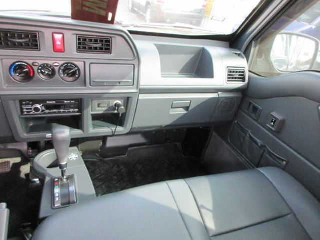 MITSUBISHI三菱 DELICA  第11張相片
