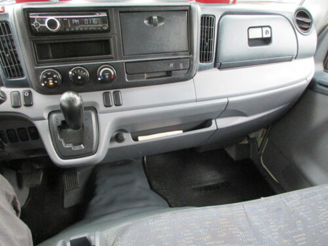 MITSUBISHI三菱 CANTER  第13張相片