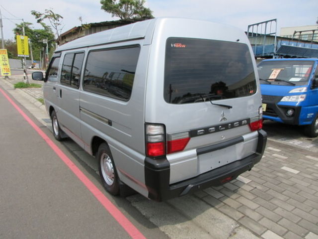 MITSUBISHI三菱 DELICA  第4張相片