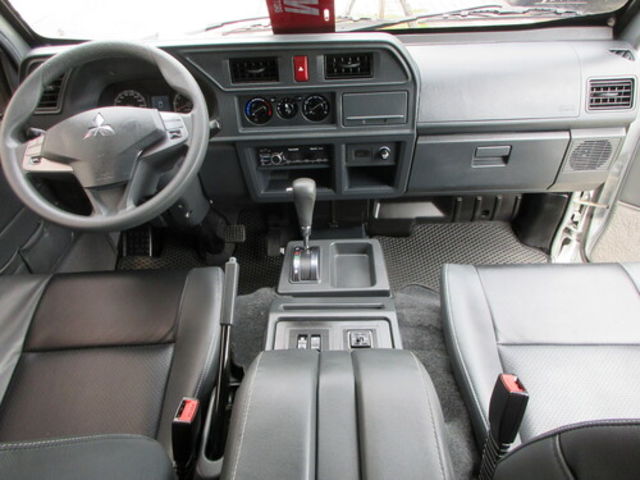 MITSUBISHI三菱 DELICA  第10張相片