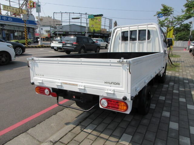 HYUNDAI現代 PORTER  第2張相片