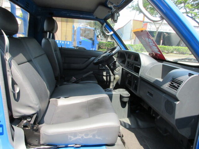 MITSUBISHI三菱 DELICA  第5張相片