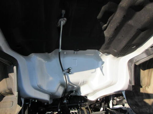 MITSUBISHI三菱 CANTER  第9張相片