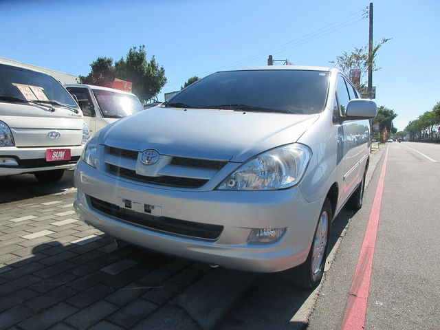 TOYOTA豐田 INNOVA  第1張相片