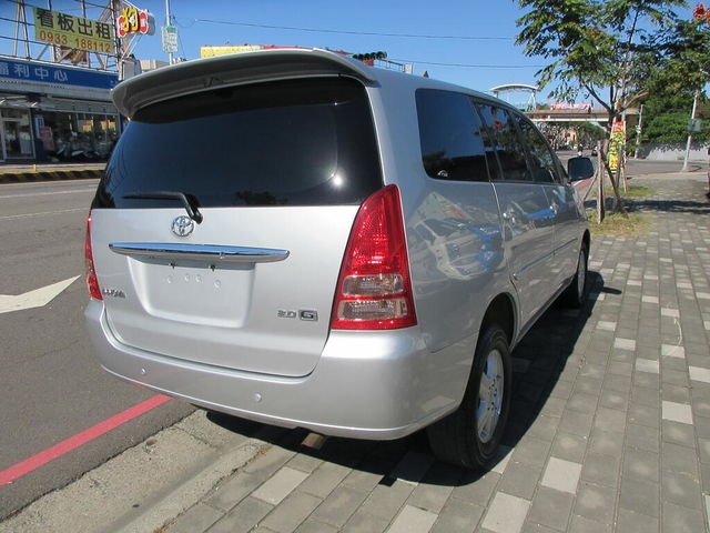 TOYOTA豐田 INNOVA  第2張相片
