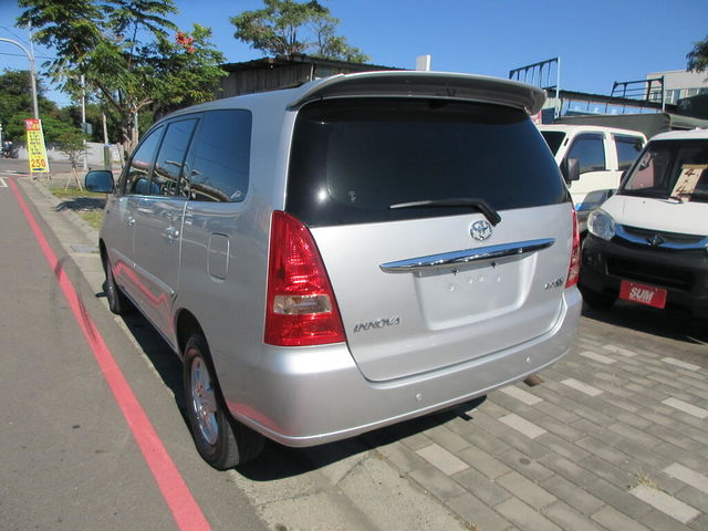 TOYOTA豐田 INNOVA  第4張相片