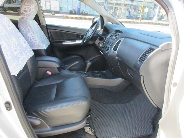 TOYOTA豐田 INNOVA  第6張相片