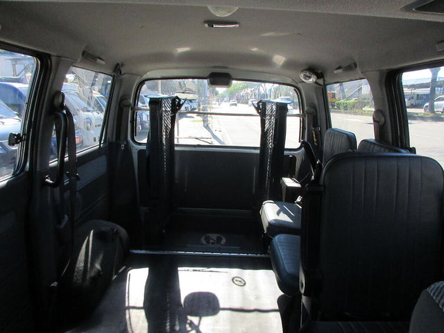 TOYOTA豐田 HIACE  第14張相片