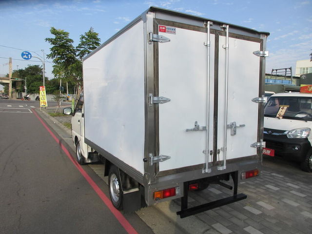 MITSUBISHI三菱 DELICA  第5張相片