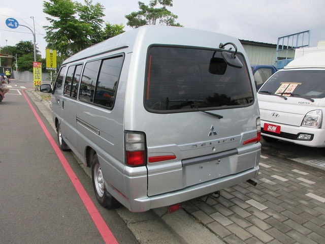 MITSUBISHI三菱 DELICA  第4張相片