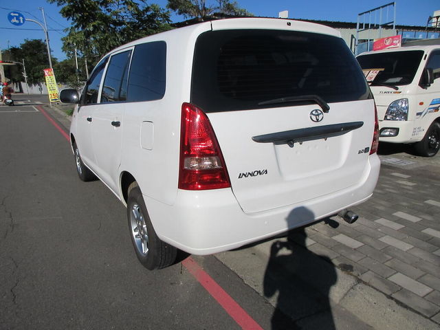 TOYOTA豐田 INNOVA  第4張相片