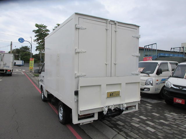 MITSUBISHI三菱 DELICA  第4張相片